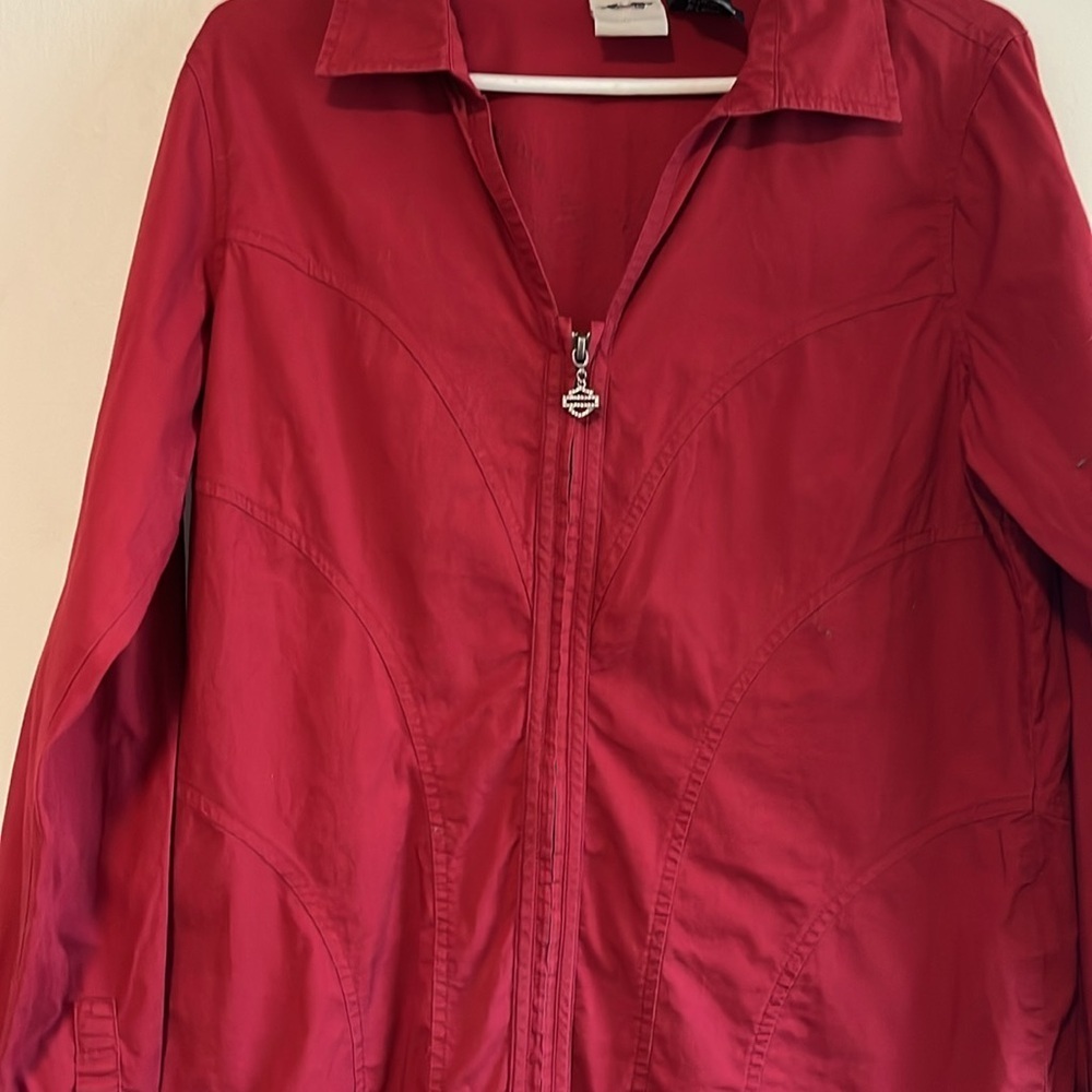Harley-Davidson Red Rhinestone Script Back Button-Up Blouse - Picture 5 of 6